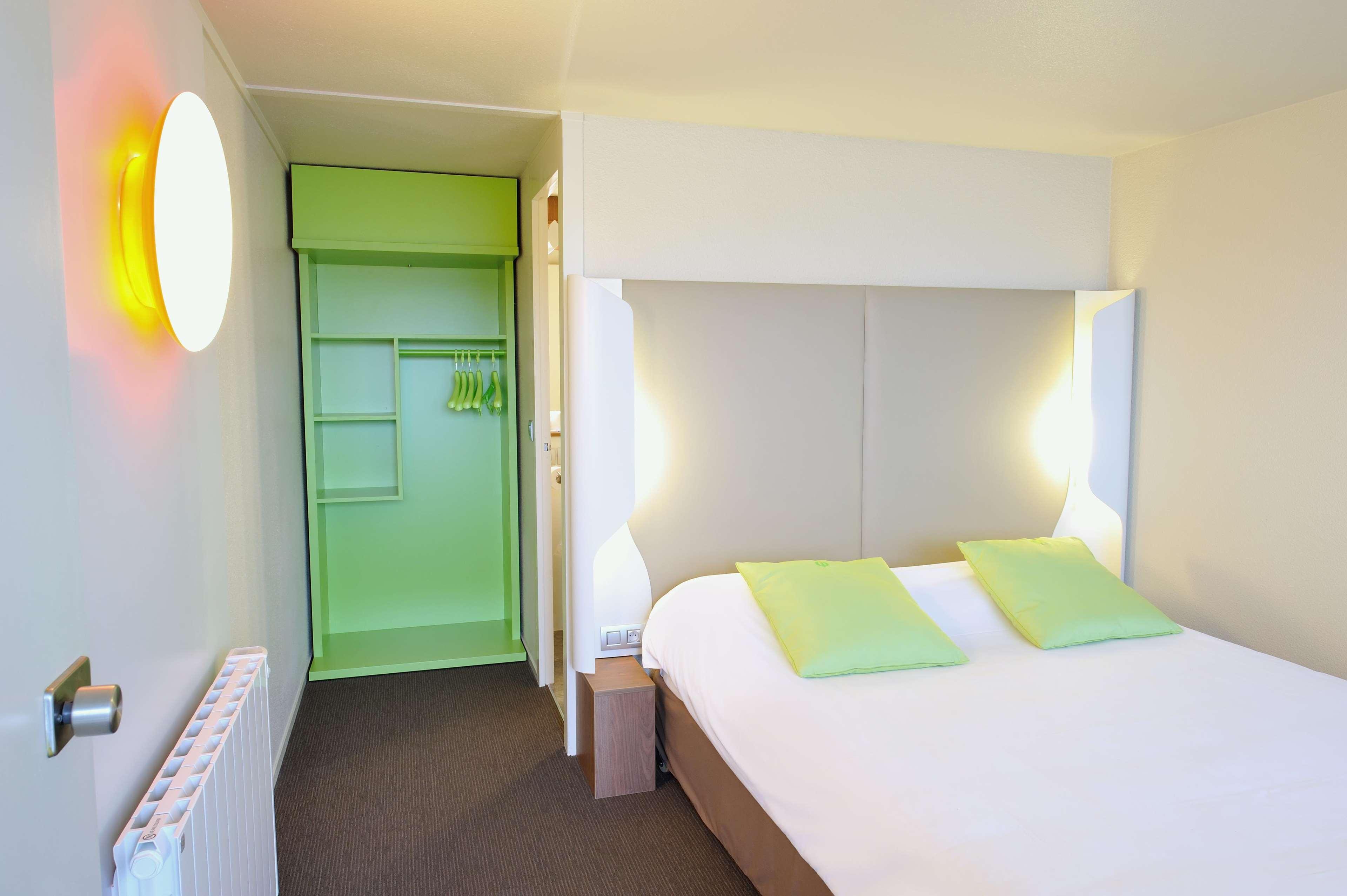 Campanile Pont-A-Mousson Hotell Eksteriør bilde